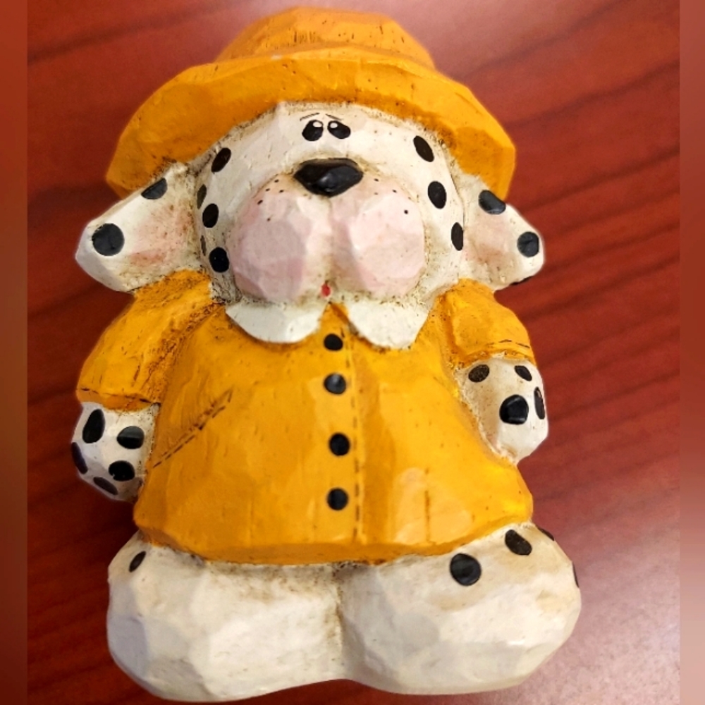 Dalmatian Dog In Yellow Raincoat Midwest Of Cannon Falls Figurine